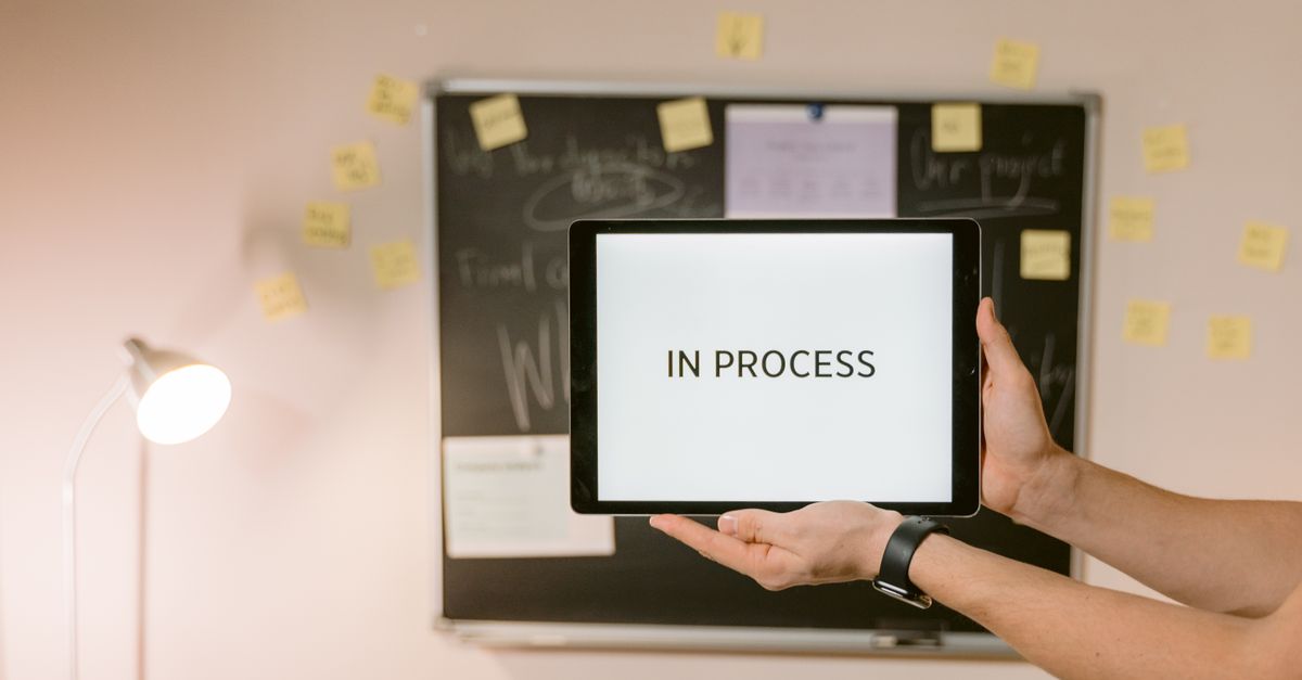 Automatisations et CRM : comment les PME économisent 3 heures par jour sans embaucher
