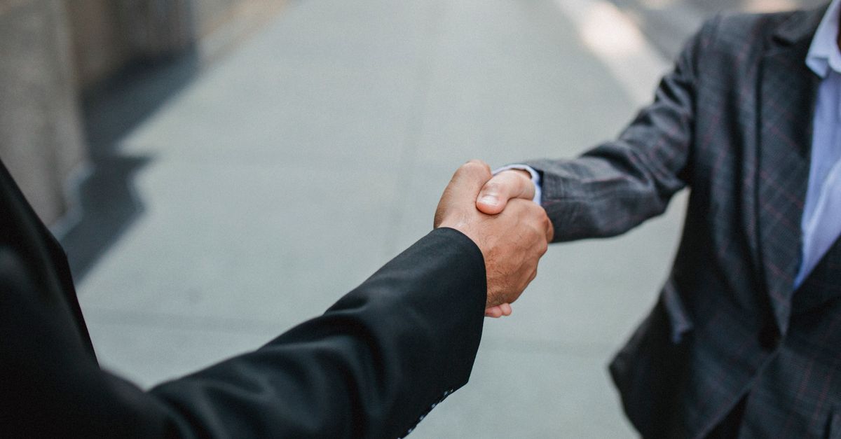 LinkedIn Ads Guide for B2B Businesses: How to Generate Leads in 2026