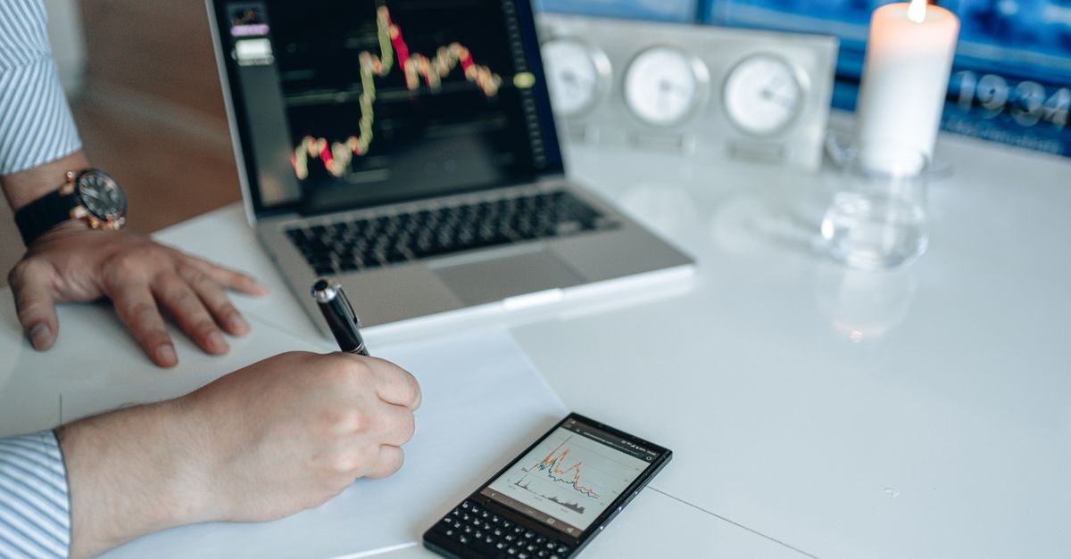 Pourquoi un blog d'entreprise est indispensable pour votre SEO en 2026