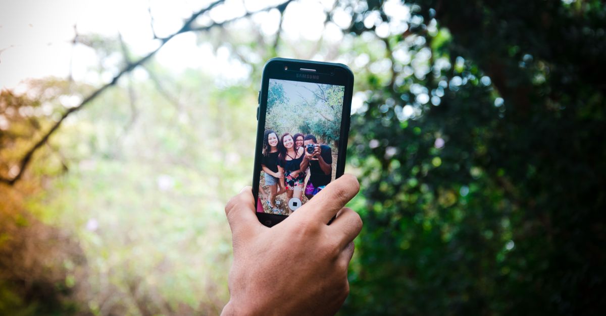 Social Proof Strategy: How to Use Social Proof to Increase Conversions in 2026